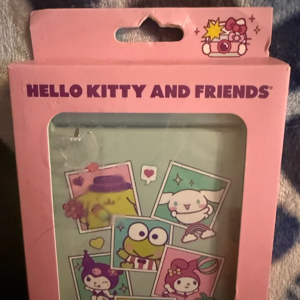 Hello Kitty and‎ Friends Pink LED Compact Mirror